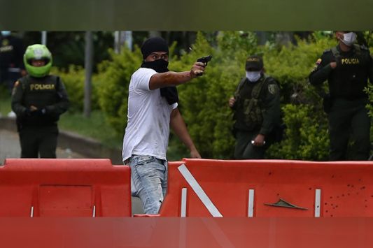 Es legal el porte de pistolas taser en Colombia? - Servicios - Justicia 